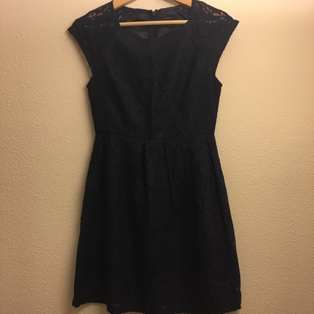 [Forever 21] Navy Blue Lace Dress